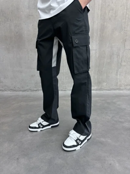 Flared Cargo Pants Black (1)